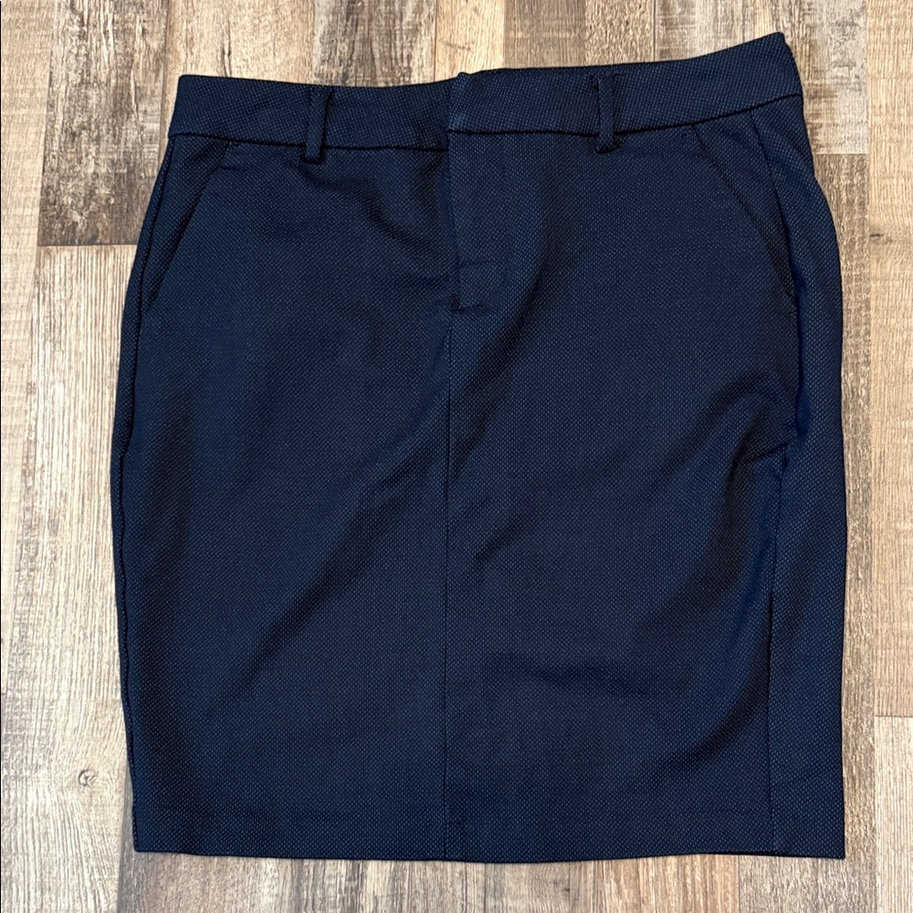Liverpool Classic Navy Pencil Skirt women’s size 10